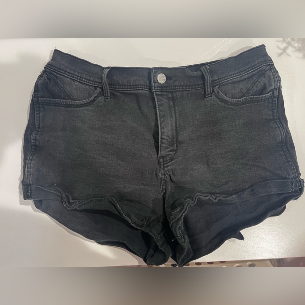 Hollister, size 13/w31, black